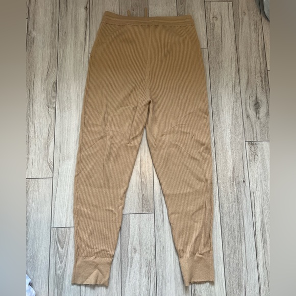 Babaton Tan Lounge Pants - L - Picture 4 of 6